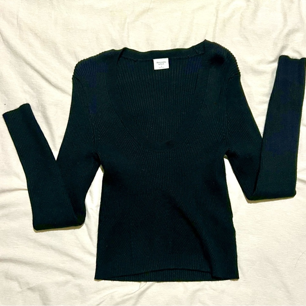 Abercrombie Long Sleeve Ribbed Top - Medium - Black - Scoop Neck
